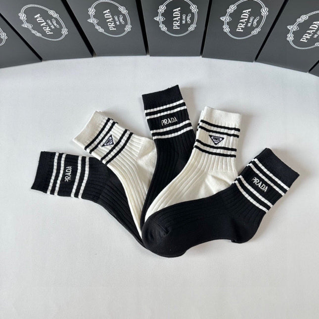 PRADA 26S ANKLE SOCKS 546754 (1 BOX)
