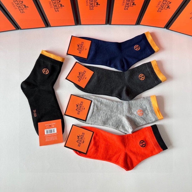 HERMES 26S CREW SOCKS 557549 (1 BOX)