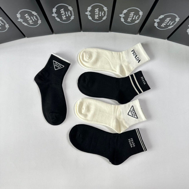 PRADA 26S ANKLE SOCKS 899314 (1 BOX)