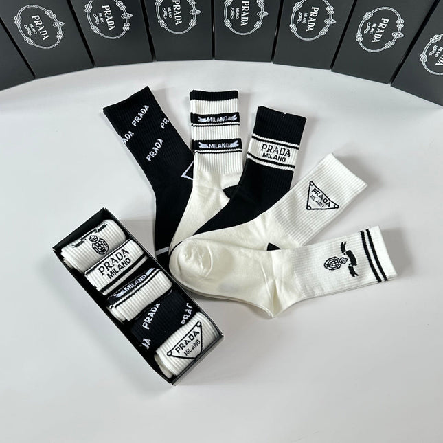 PRADA 26S CREW SOCKS 370248 (1 BOX)