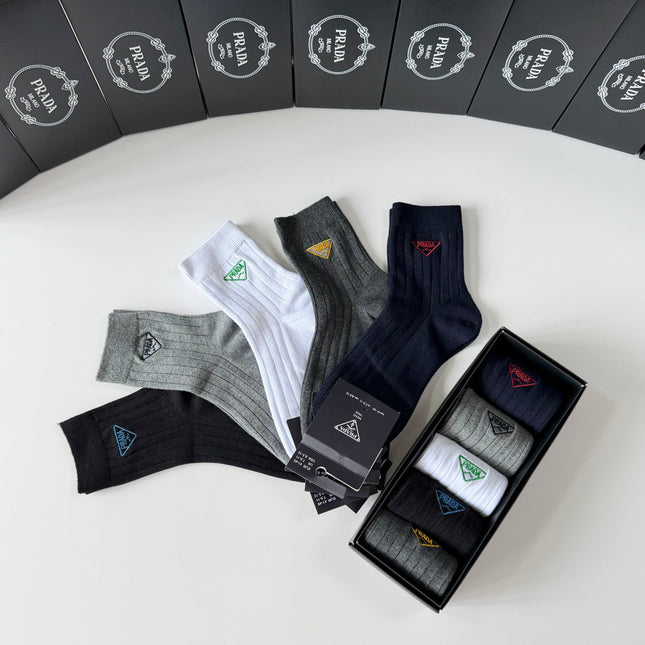 PRADA 26S ANKLE SOCKS 389121 (1 BOX)
