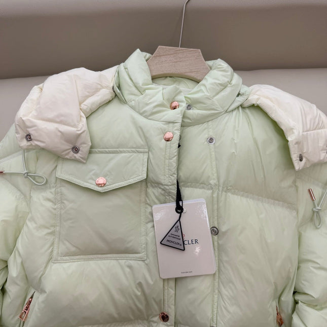 MONCLER 25S DOWN JACKET 335