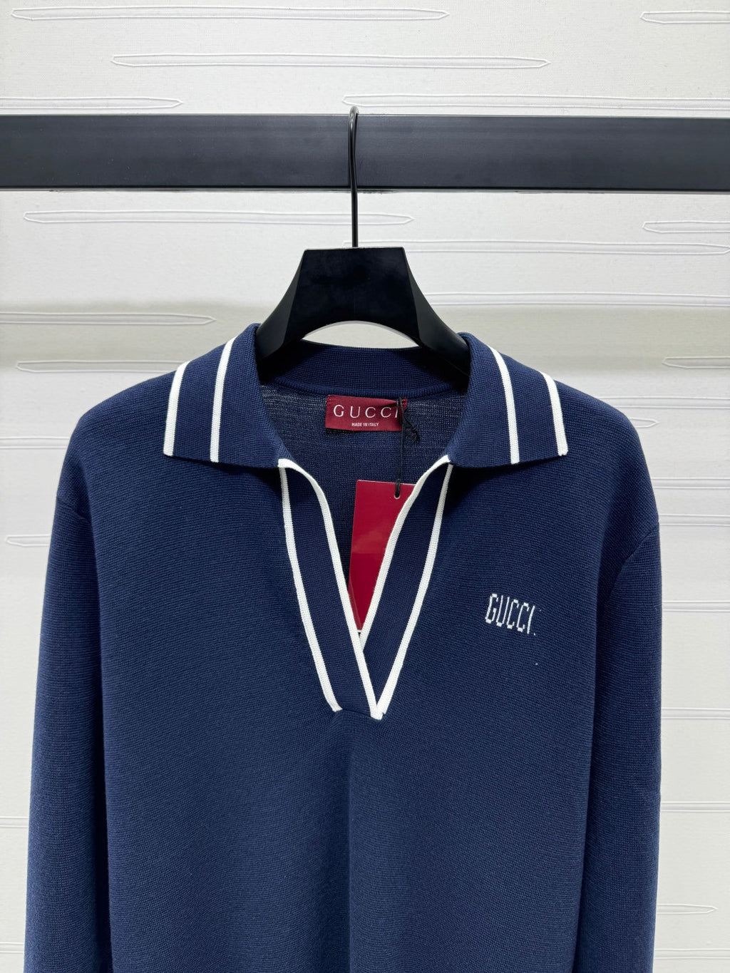 GUCCI V-NECK LONG-SLEEVE KNIT SWEATER 274823
