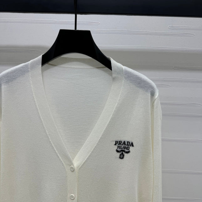 PRADA LONG-SLEEVE KNIT CARDIGAN 269461