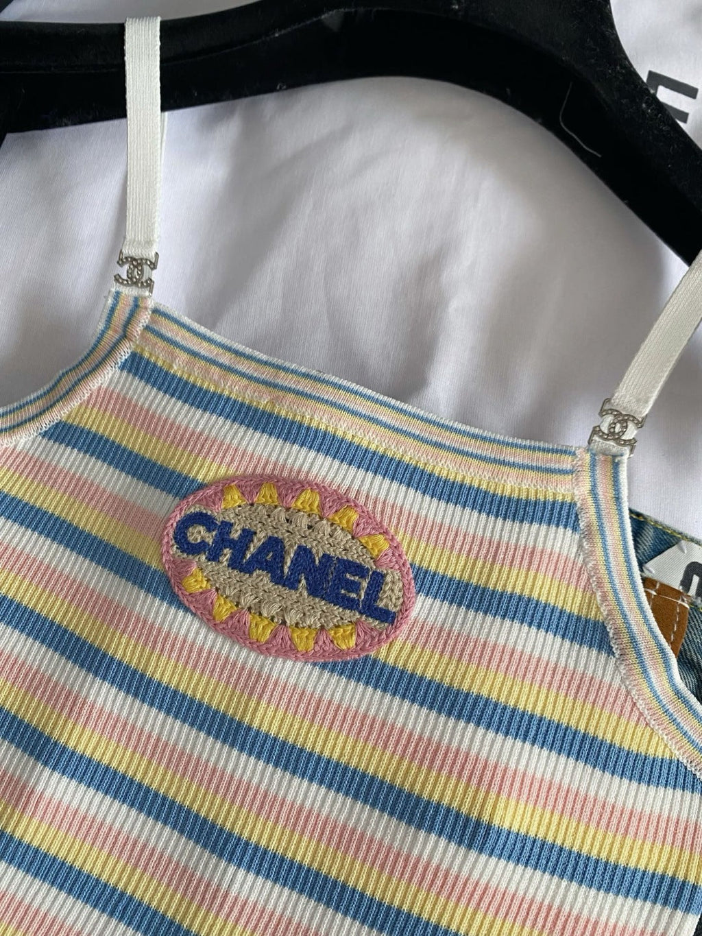 CHANEL KNIT CAMISOLE TOP 256898