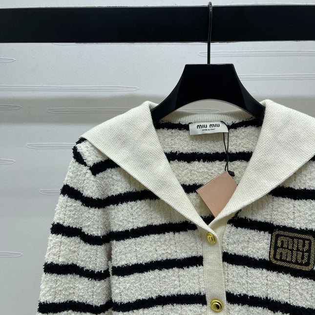 MIUMIU CARDIGAN STYLE 525