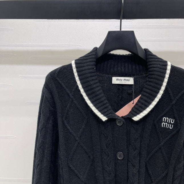 MIUMIU CARDIGAN STYLE 813