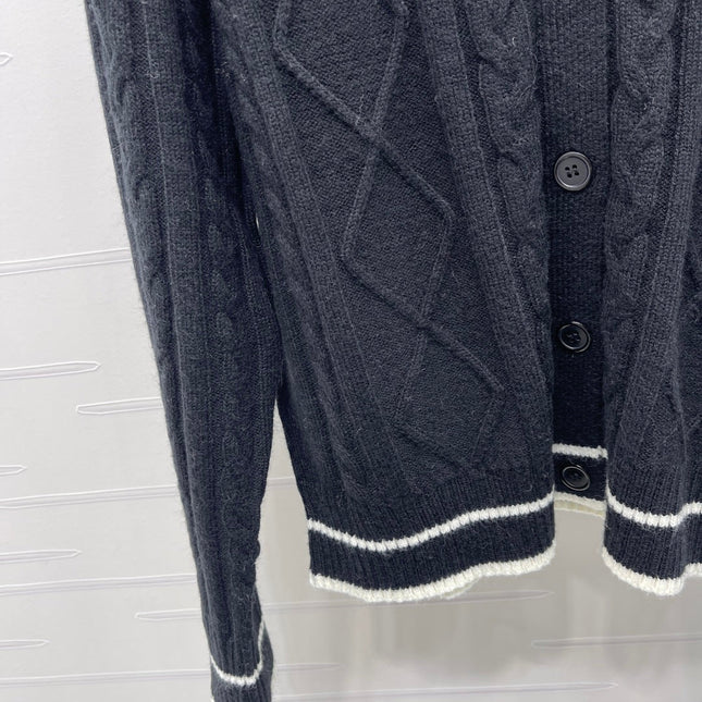 MIUMIU CARDIGAN STYLE 813