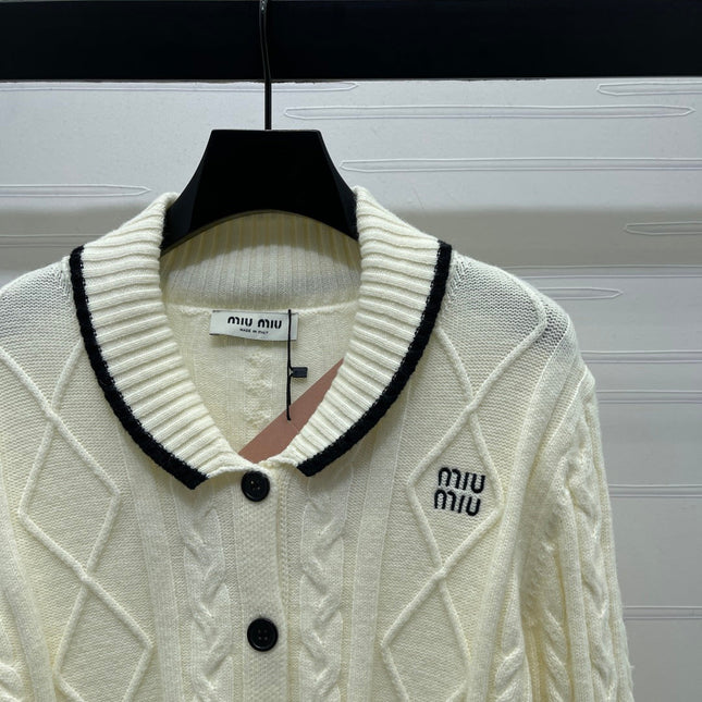 MIUMIU CARDIGAN STYLE 812