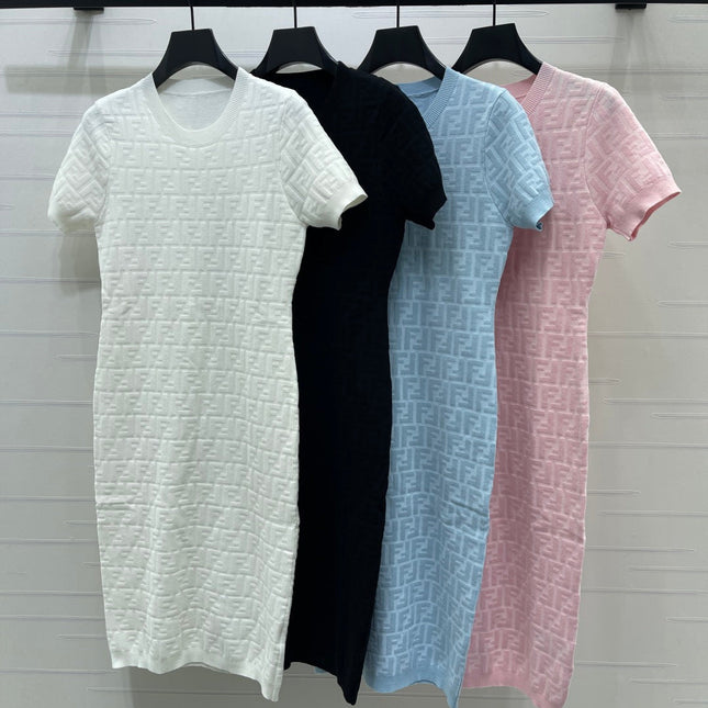FENDI 26S SHORT-SLEEVE KNIT DRESS 463