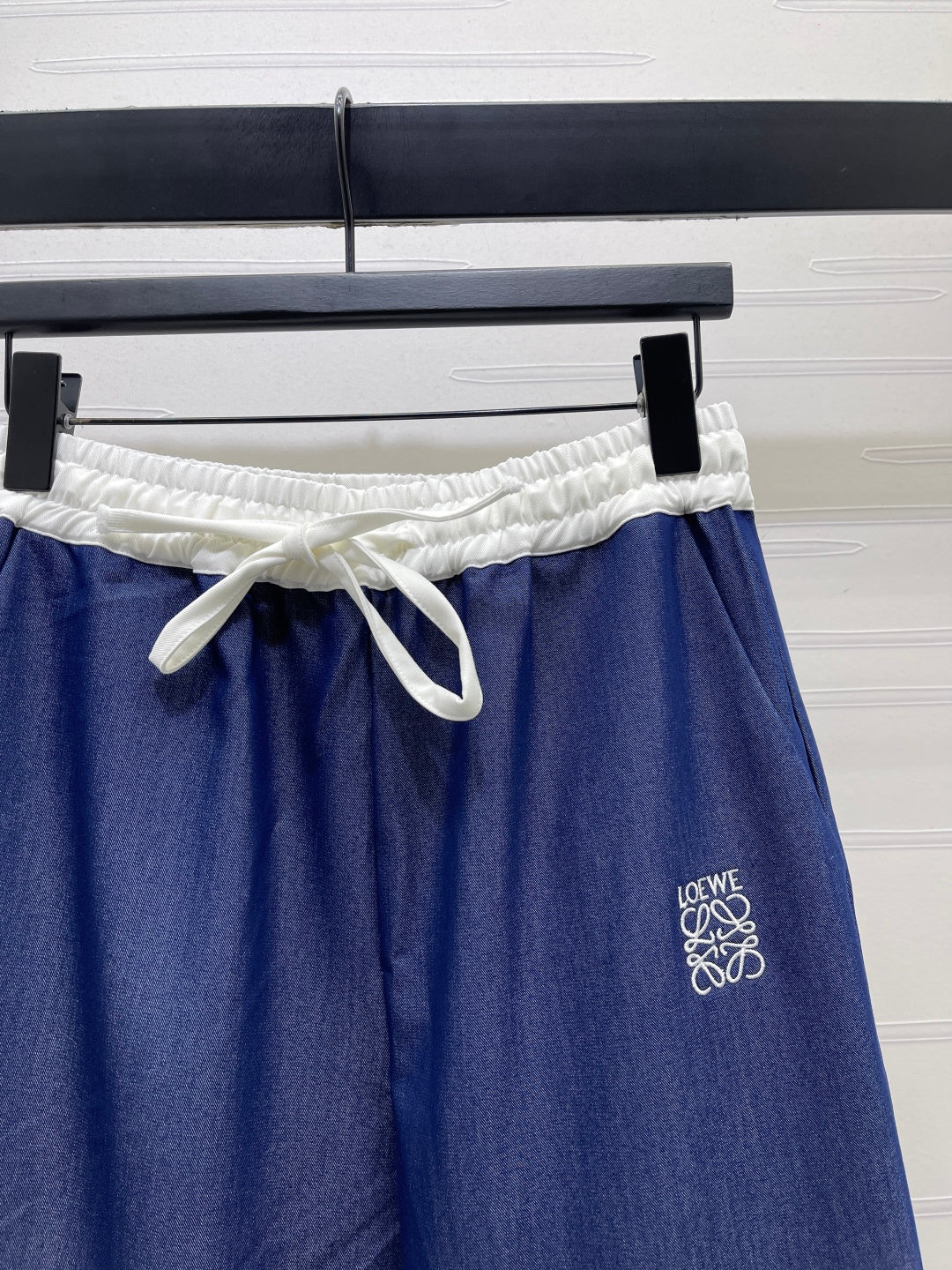 LOEWE 26S STRAIGHT LEG PANTS 480