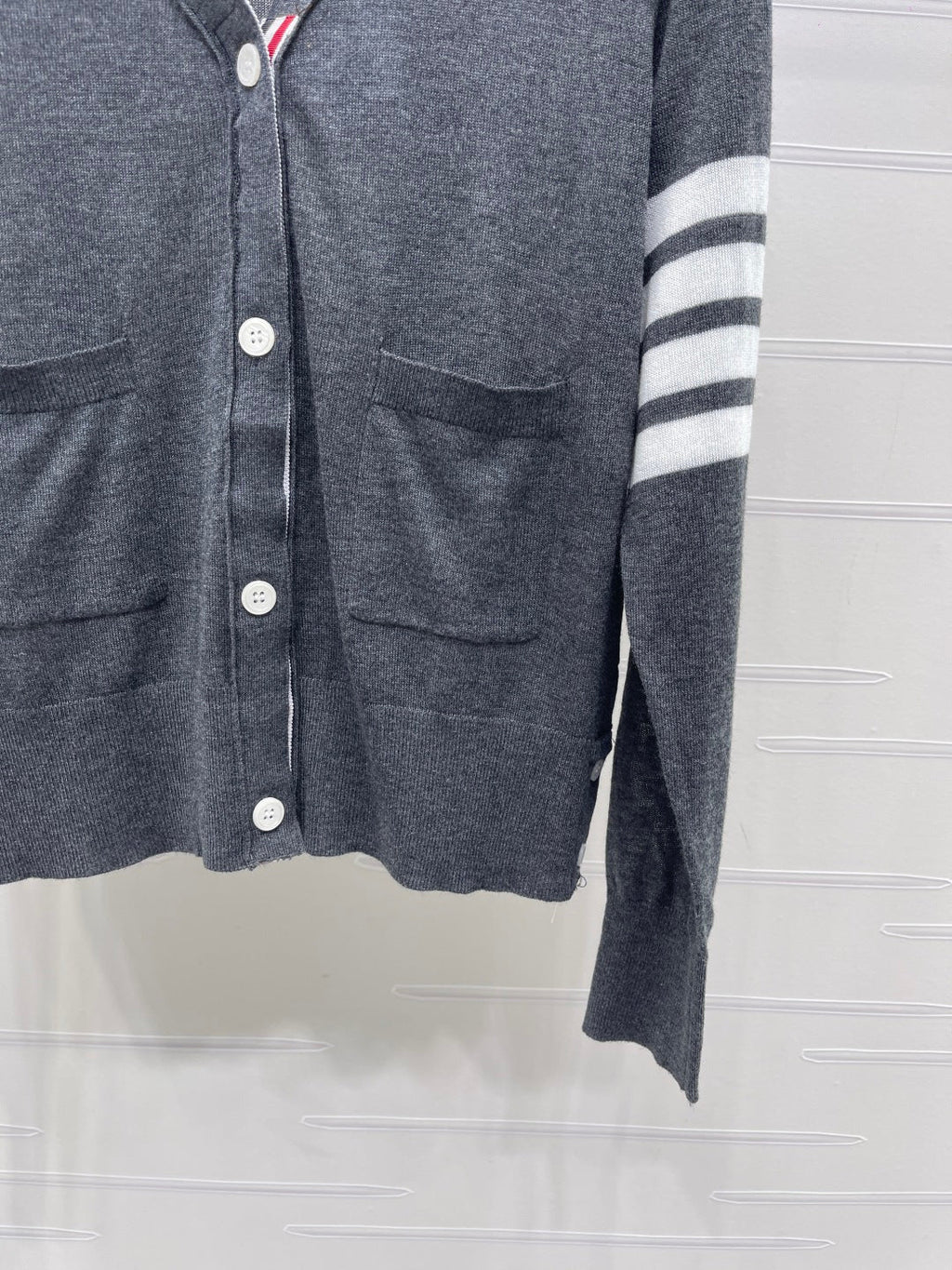 THOM 26S CARDIGAN STYLE 256