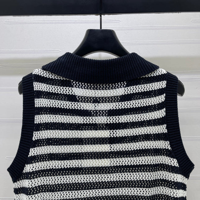 MONCLER 26S SLEEVELESS STRIPED KNIT POLO TOP 675