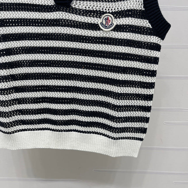 MONCLER 26S SLEEVELESS STRIPED KNIT POLO TOP 675