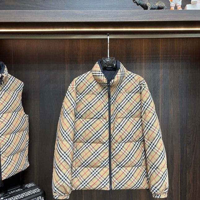 BURBERRY 25S REVERSIBLE DOWN JACKET 256