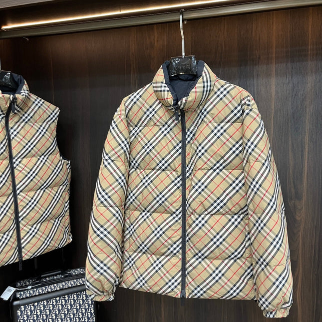 BURBERRY 25S REVERSIBLE DOWN JACKET 256