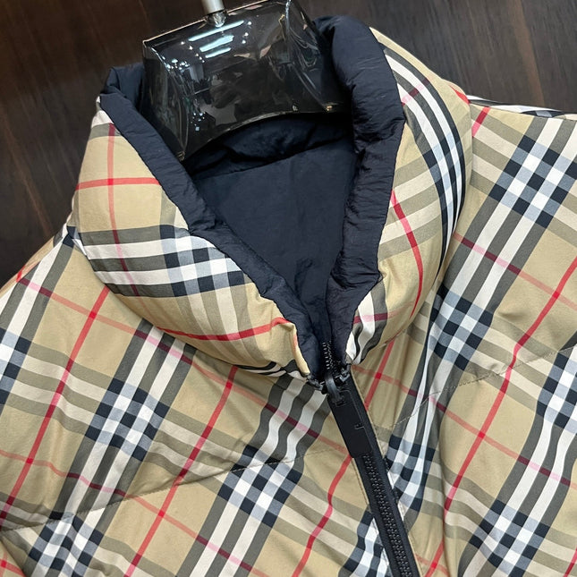 BURBERRY 25S REVERSIBLE DOWN JACKET 256