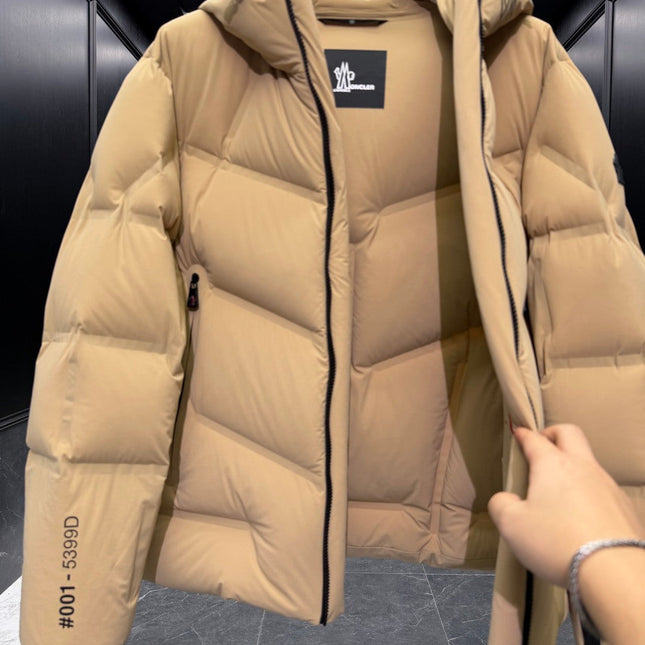 MONCLER 25S DOWN JACKET 426
