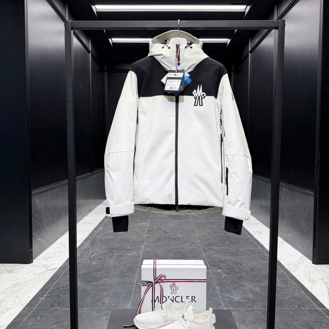 MONCLER 25S LUXURY DOWN JACKET 275