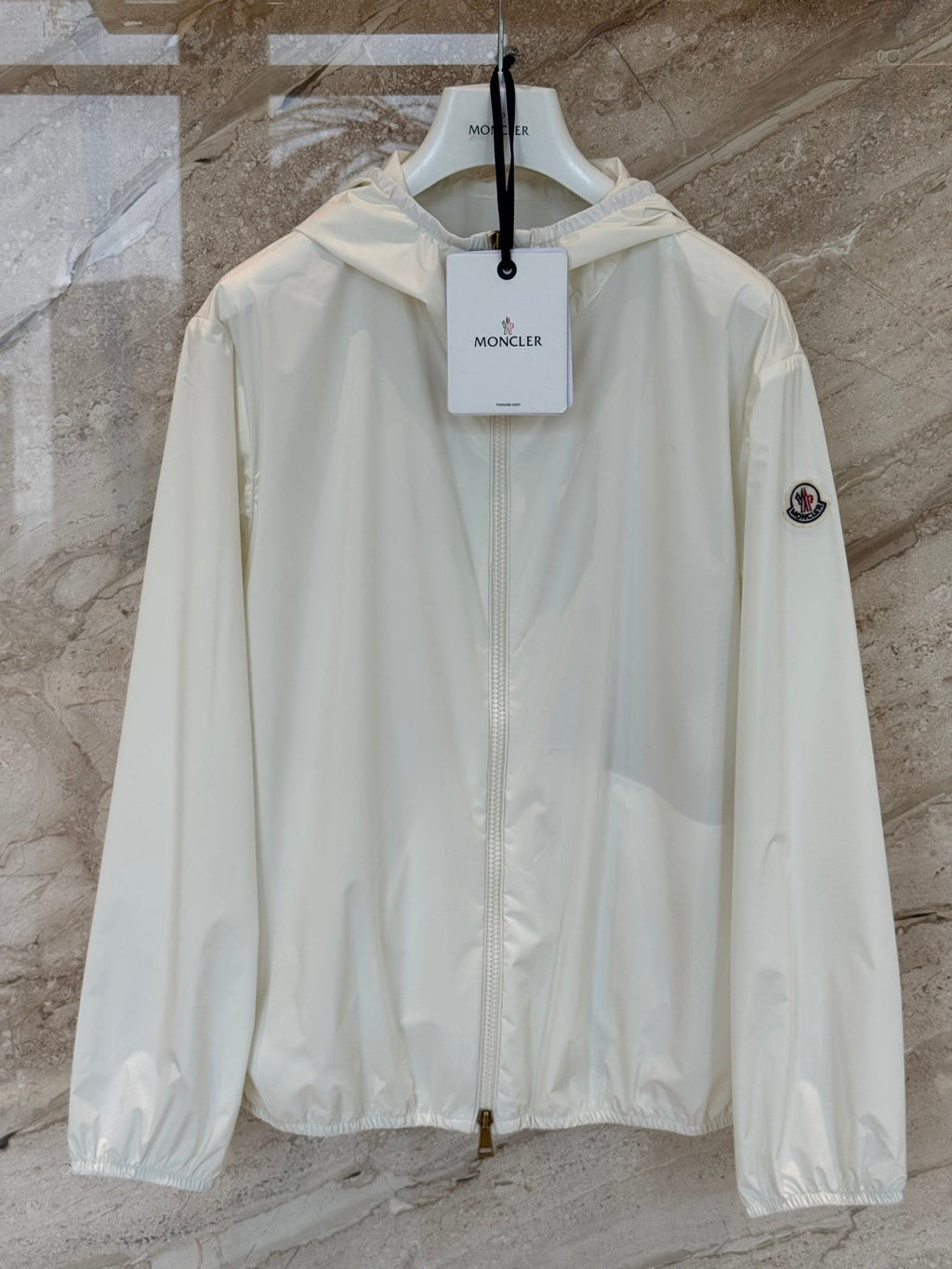 MONCLER 26S HOODED ZIP-UP JACKET 685