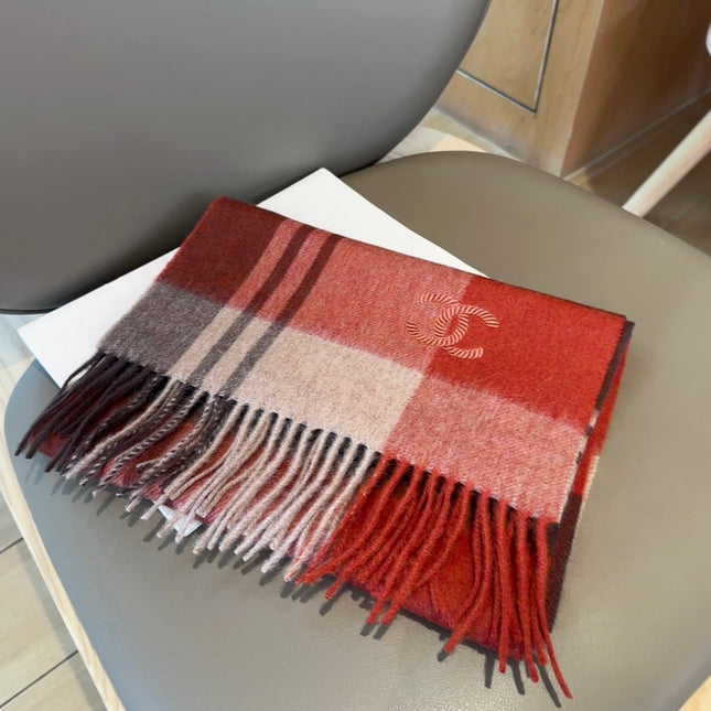 CHANEL 25S SCARF 180 IN CASHMERE 931361