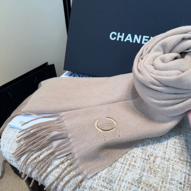 CHANEL 25S SCARF 180 IN CASHMERE 989789