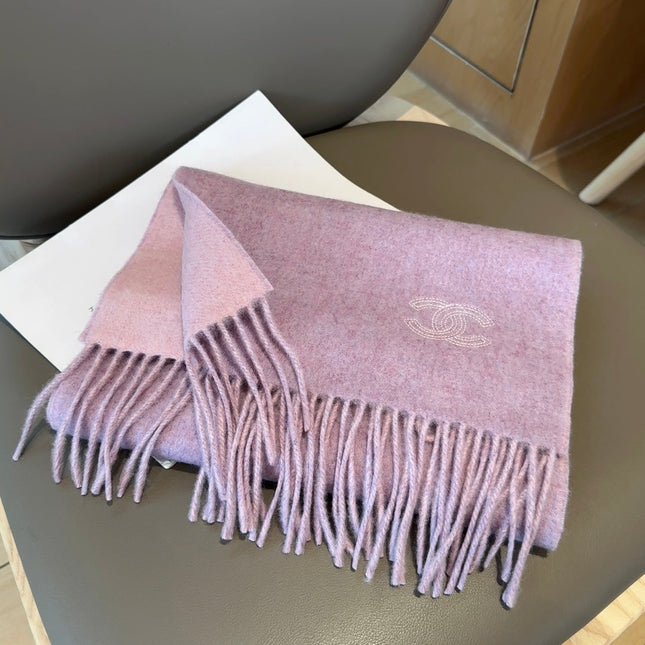 CHANEL 25S SCARF 180 IN CASHMERE 989817