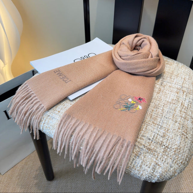 LOEWE 26S SCARF 180 IN CASHMERE WOOL 130388