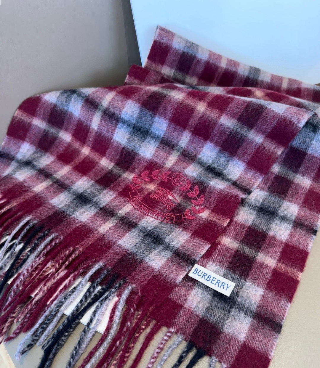 BURBERRY 26S SCARF 180CM IN CASHMERE 143356