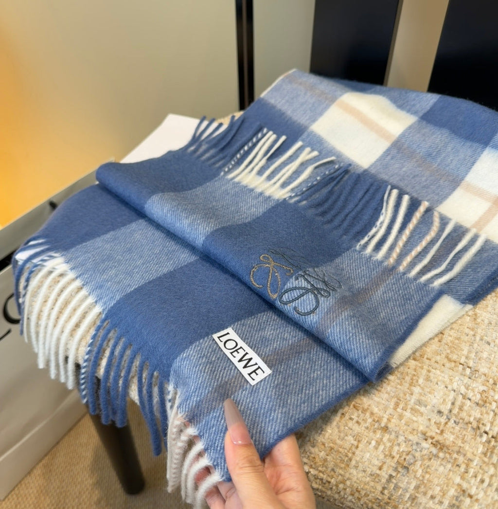 LOEWE 26S SCARF 180 IN CASHMERE 185001
