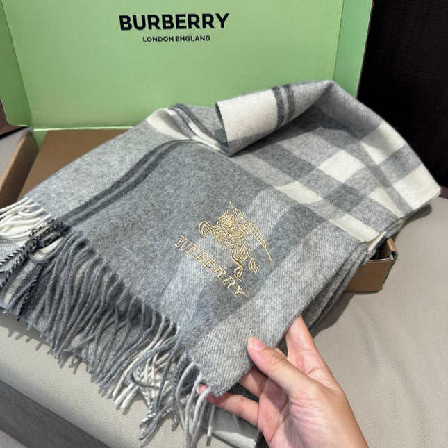 BURBERRY 26S SCARF 180CM IN CASHMERE 196357