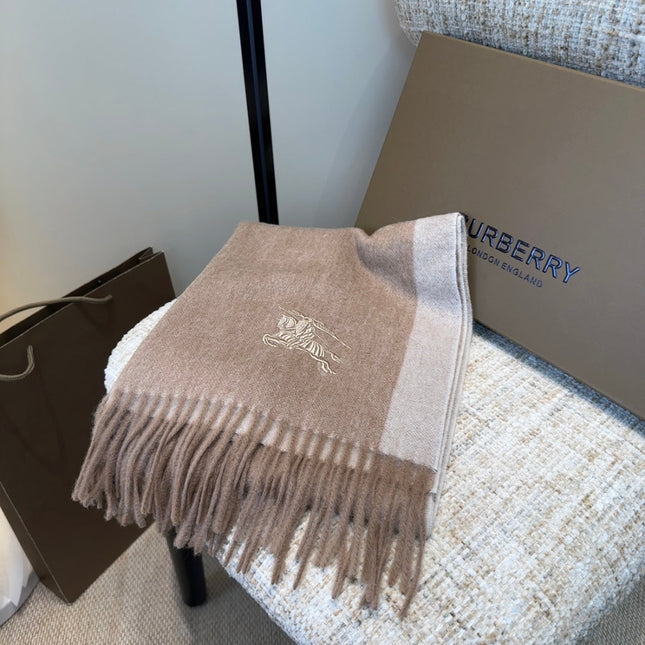 BURBERRY 26S SCARF 180CM IN CASHMERE 209917