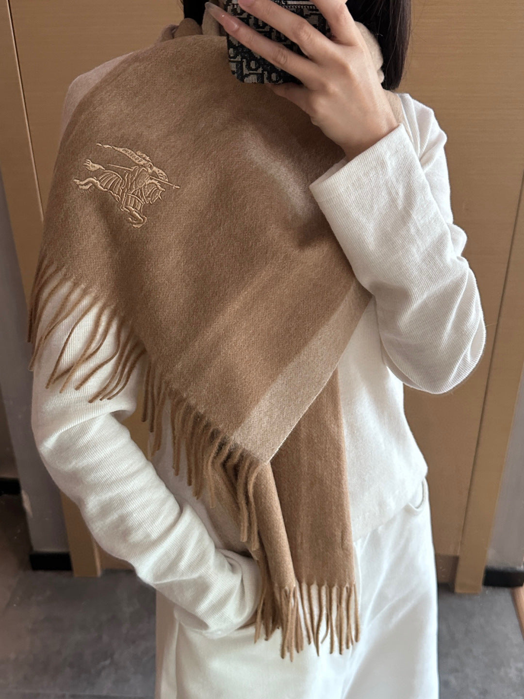 BURBERRY 26S SCARF 180CM IN CASHMERE 209917