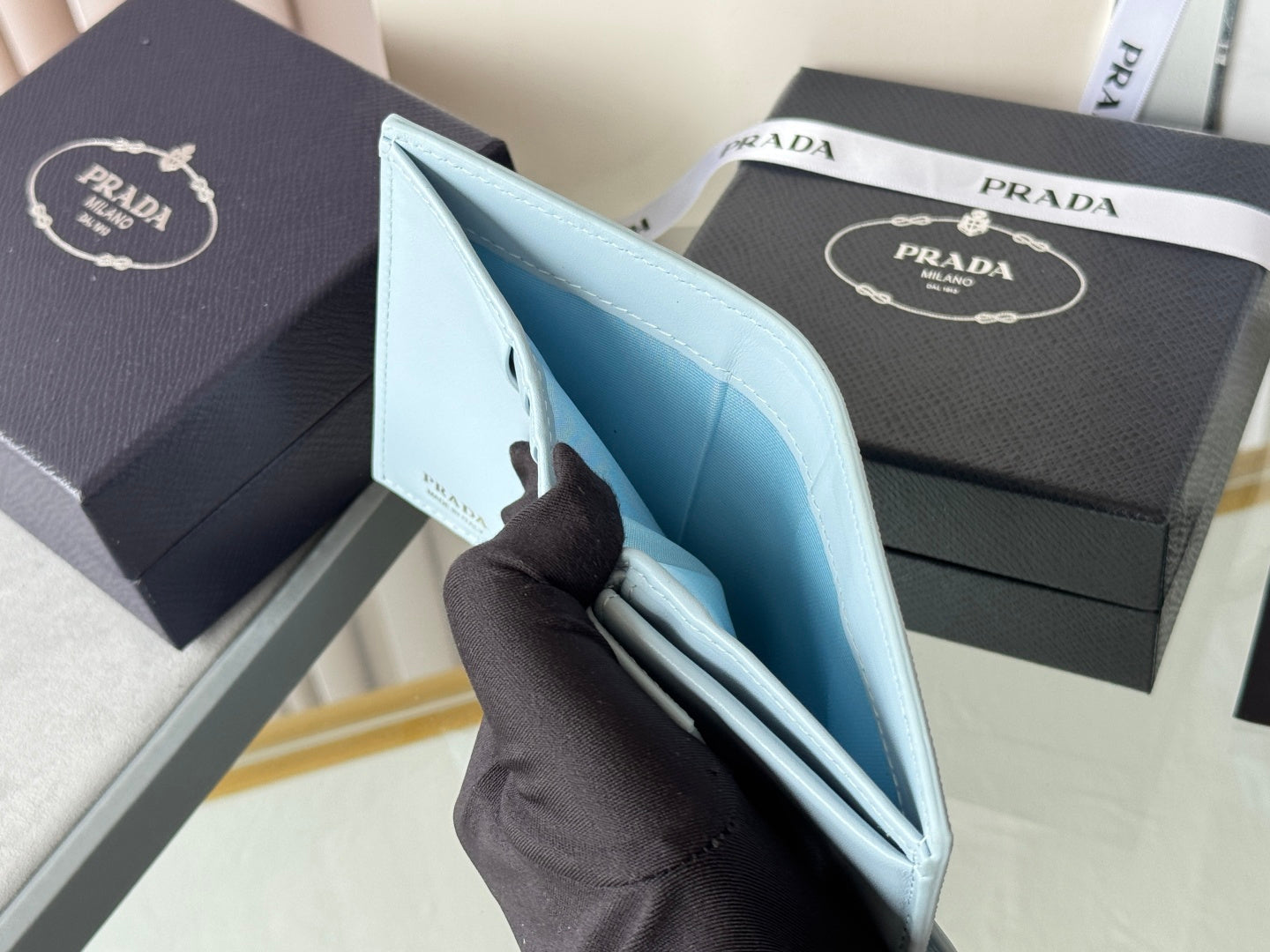PRADA 26S WALLET 11.2 IN BLUE SALLIANO