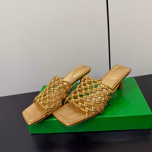 BOTTEGA VENETA 26S WOVEN STRAP HIGH-HEEL SANDALS 55 MM IN GOLD LAMBSKIN