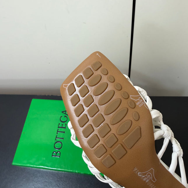 BOTTEGA VENETA 26S WOVEN STRAP HIGH-HEEL SANDALS 55 MM IN WHITE LAMBSKIN