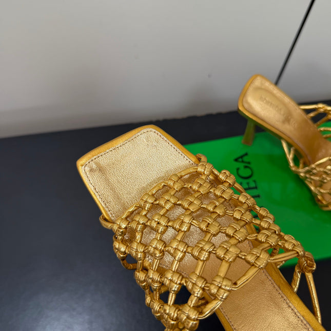 BOTTEGA VENETA 26S WOVEN STRAP HIGH-HEEL SANDALS 85 MM IN GOLD LAMBSKIN