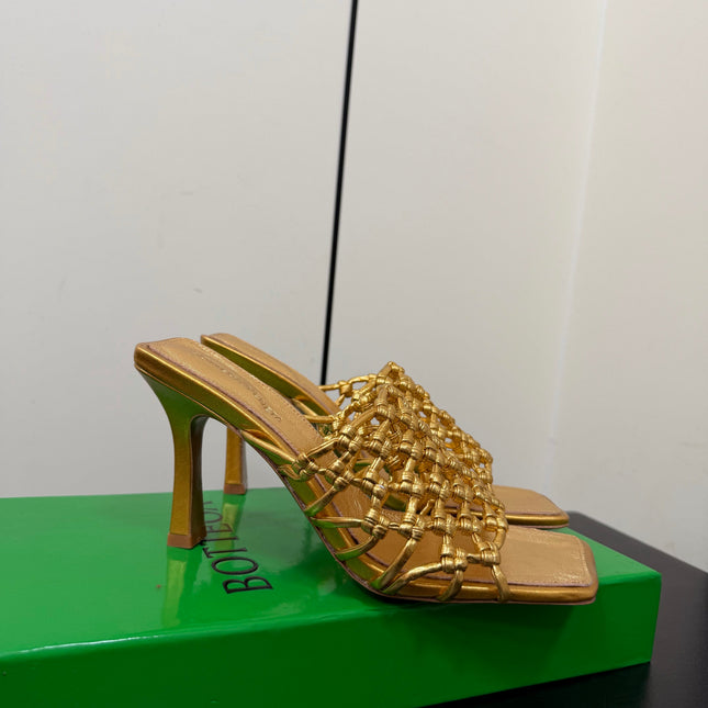 BOTTEGA VENETA 26S WOVEN STRAP HIGH-HEEL SANDALS 85 MM IN GOLD LAMBSKIN