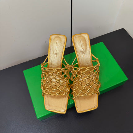 BOTTEGA VENETA 26S WOVEN STRAP HIGH-HEEL SANDALS 85 MM IN GOLD LAMBSKIN