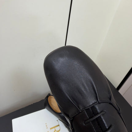 THE ROW 26S LACE UP DERBY FLATS IN BLACK CALFSKIN  WITH SQUARE TOE