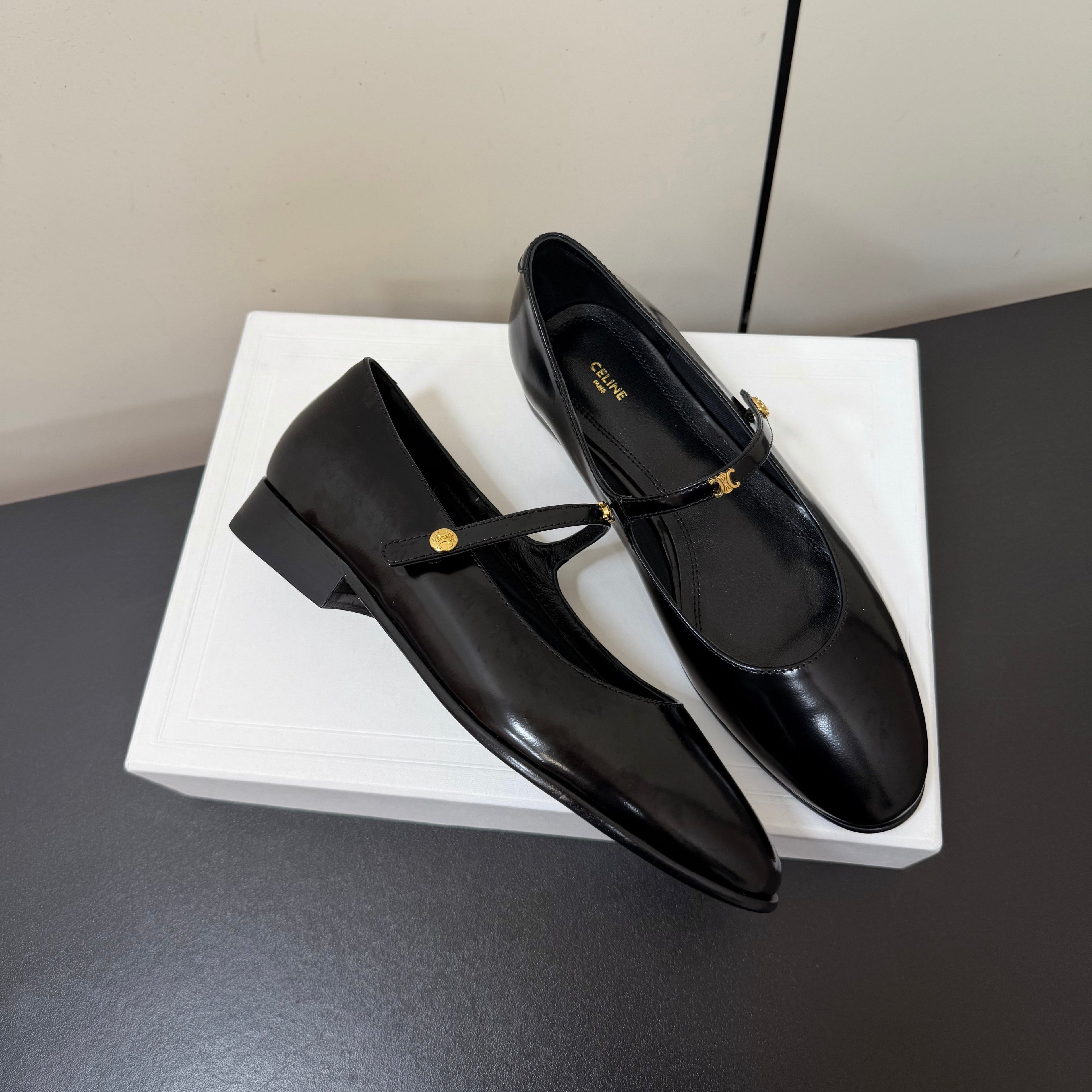 CELINE 26S MARY JANE FLATS IN BLACK GLOSSY CALFSKIN GOLD HARDWARE
