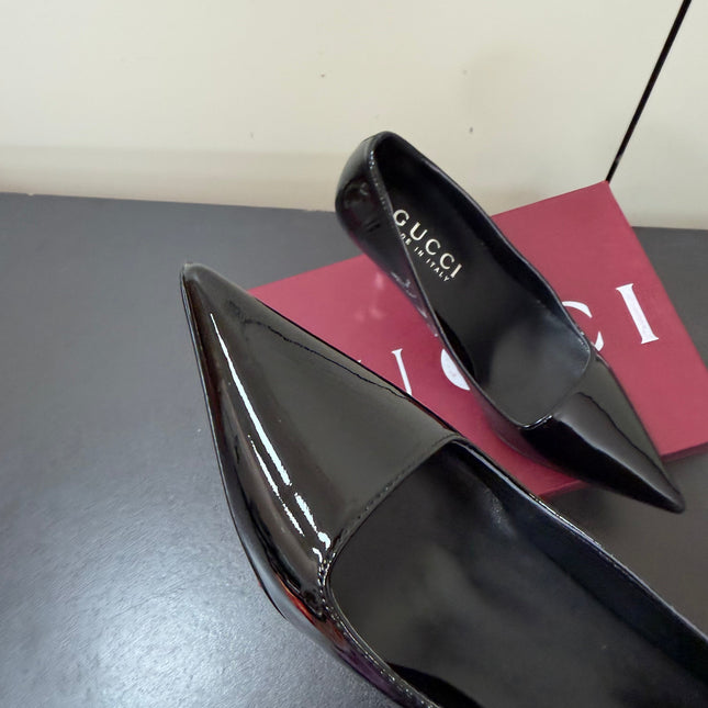 GUCCI 26S POINTED TOE PUMPS 85MM IN BLACK PATENT CALFSKIN