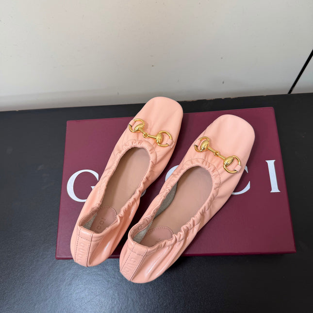 GUCCI 26S BALLET FLATS IN LIGHT PINK SHINY CALFSKIN GOLD HARDWARE