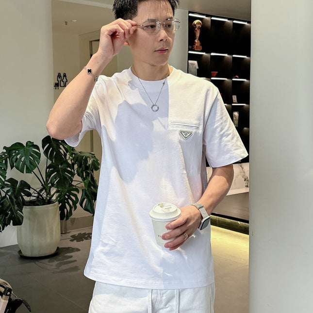 PRADA 26S SHORT SLEEVED T-SHIRT 778
