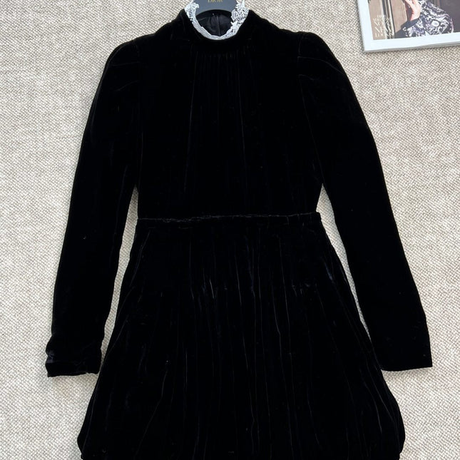 DIOR 25S VELVET DRESS 683