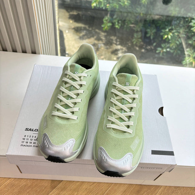 ALO 25S SALOMON SPECTUR SNEAKER IN LIGHT GREEN FABRIC