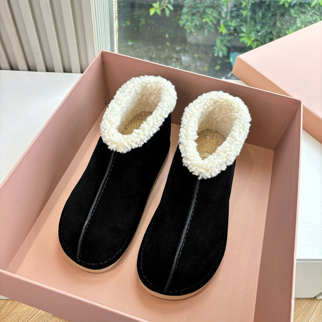 MIUMIU 26S ANKLE BOOTS IN BLACK SUEDE AND SHEARLING