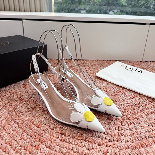ALAIA 26S POINTED-TOE SLINGBACK HEELS IN WHITE LAMBSKIN AND TRANSPARENT PVC
