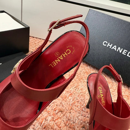 CHANEL 26S SQUARE TOE HIGH HEELS SLINGBACKS IN RED LAMBSKIN WITH BLACK TOE