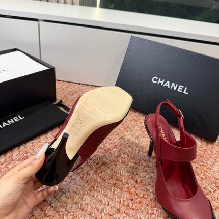 CHANEL 26S SQUARE TOE HIGH HEELS SLINGBACKS IN RED LAMBSKIN WITH BLACK TOE